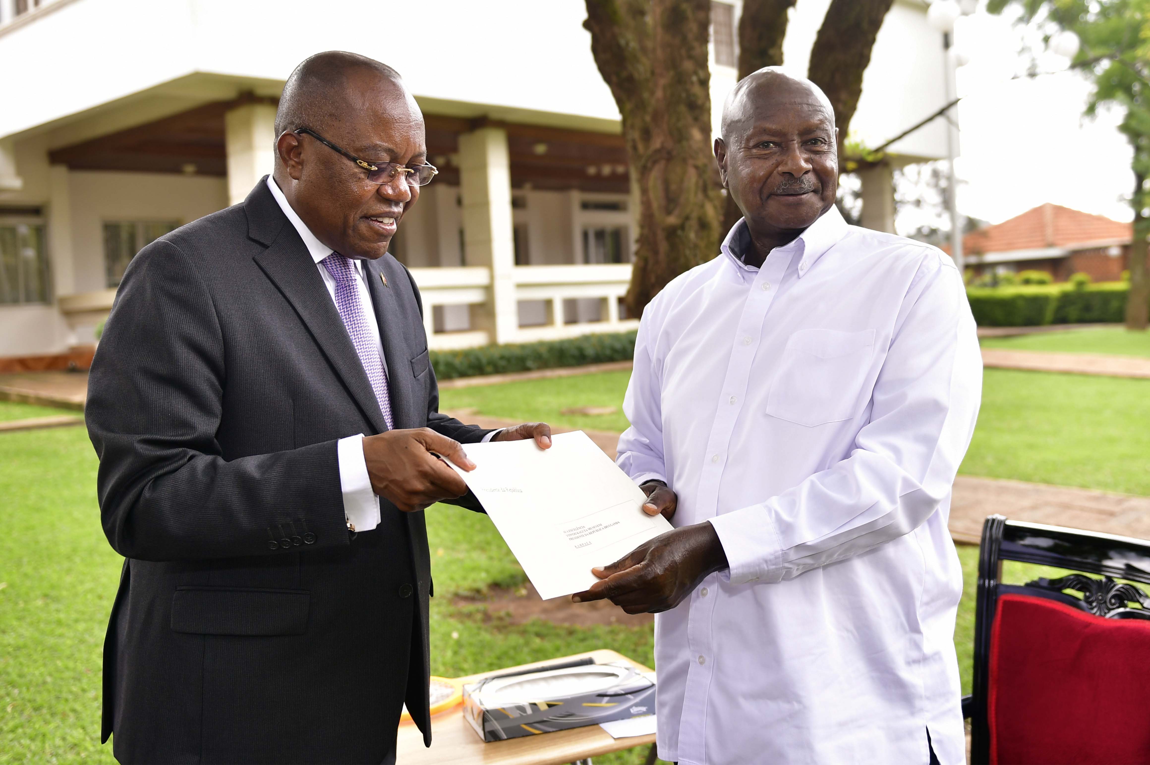 President Museveni Receives Special Message From Angola Leader The